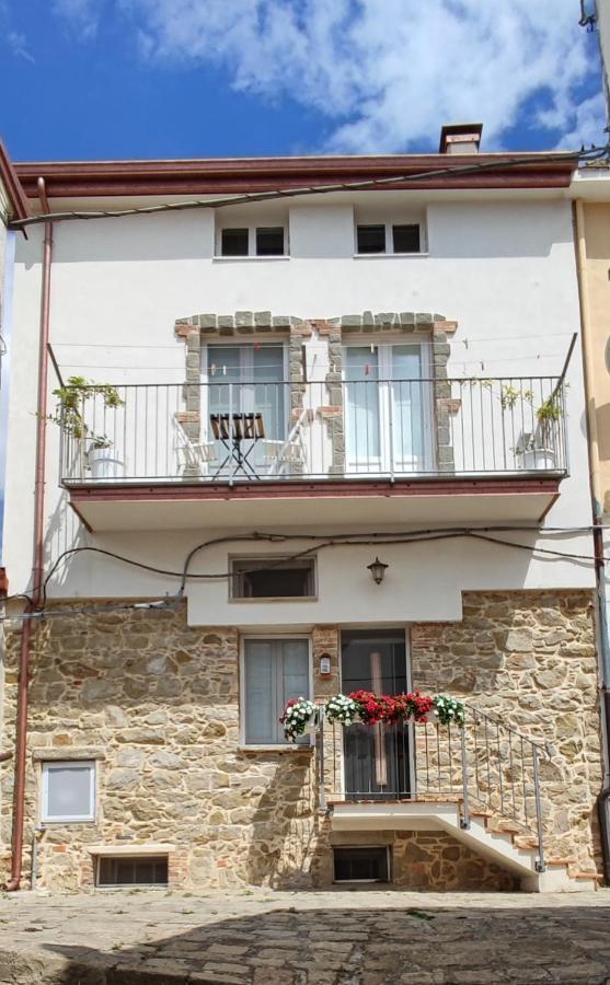 La Casa Dei Panorami Di Colobraro Apartment Екстериор снимка